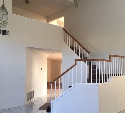 4th image of 975 Wynnewood Dr