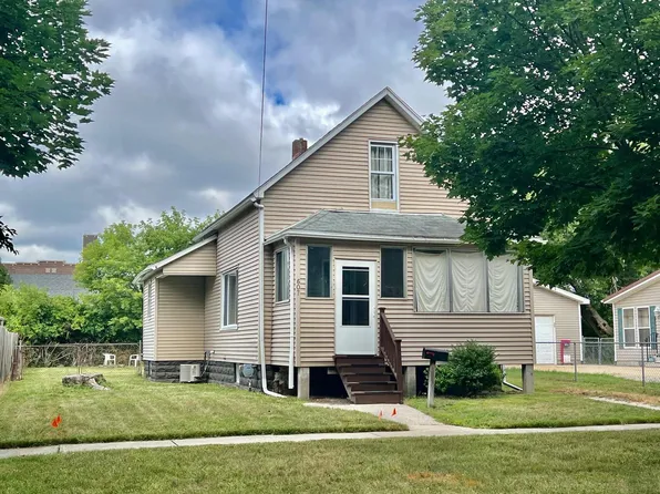 607 N Warner St, Bay City, MI 48706