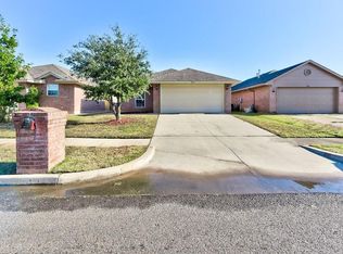 829 Beaumont Sq, Norman, OK 73071