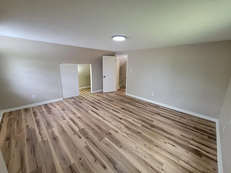7721 Diane Dr — Photo 14