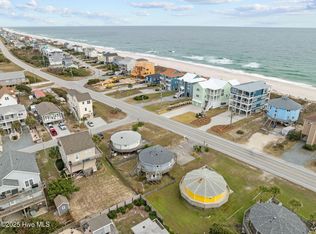 3045 Island Dr, North Topsail Beach, NC 28460