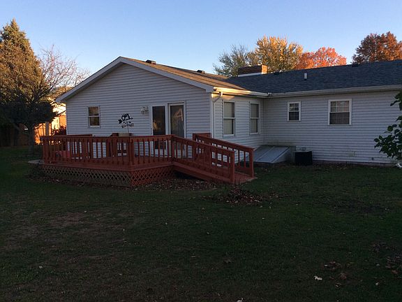 3rd image of 111 Marshall Ave