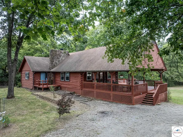 10755 E Highway 7, Clinton, MO 64735