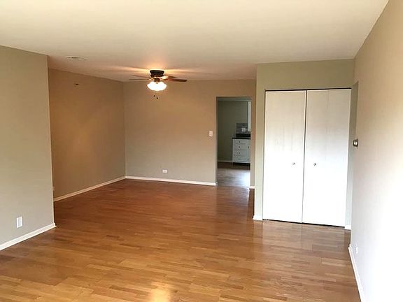 2nd image of 4168 Cove Ln APT F