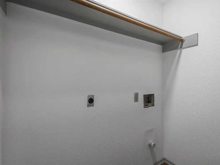 502 Eaglecreek Dr — Photo 22