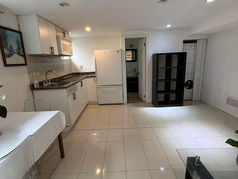 430 Balkan Rd #BASEMENT — Photo 5