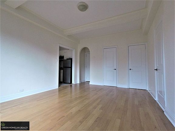 2nd image of 178 2nd Ave APT 4