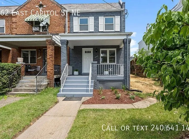 3962 E Capitol St NE — Photo 2