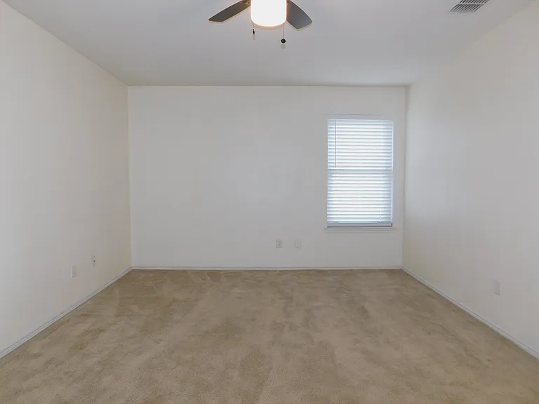 2701 Clark Dr — Photo 24