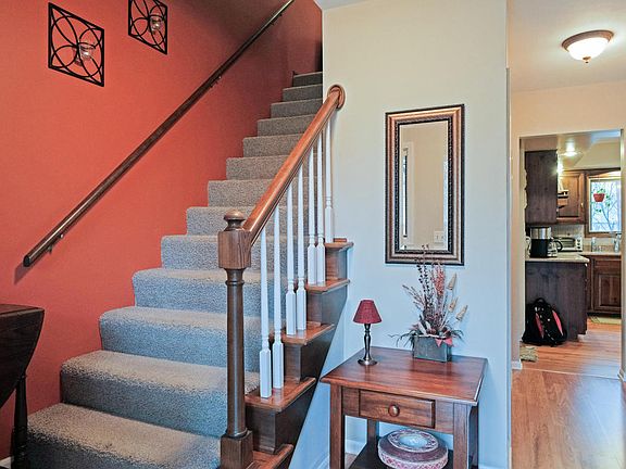 5th image of 907 N Kingwood Ct