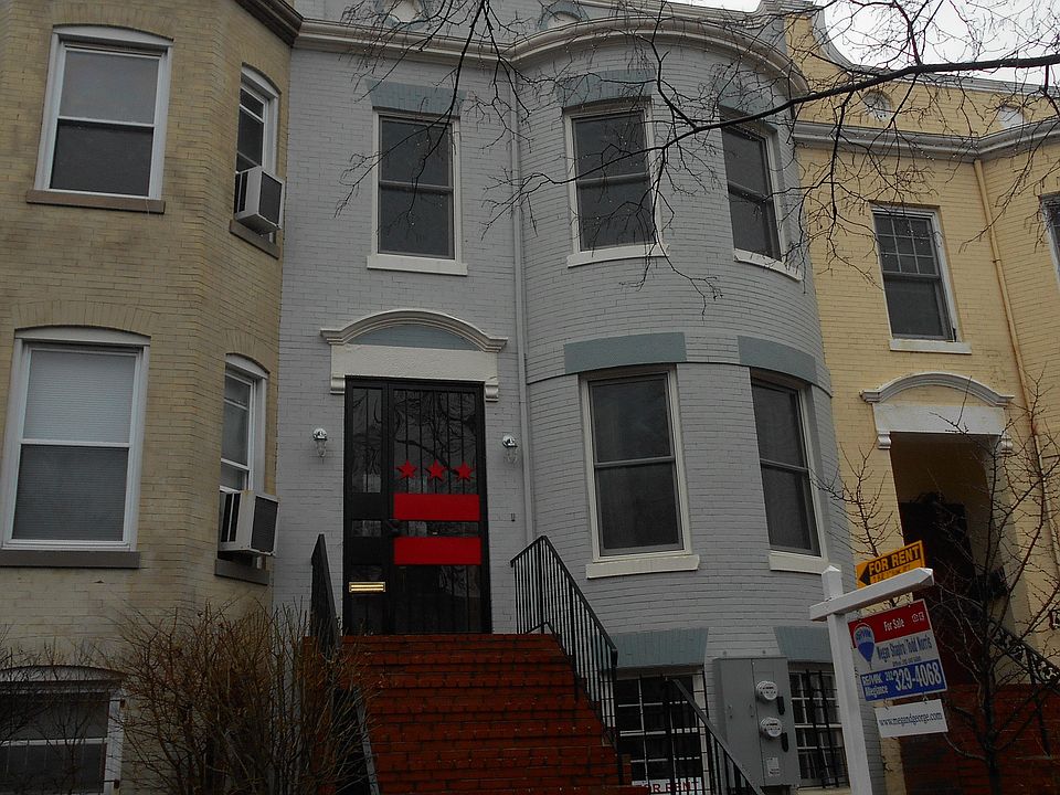 Beautiful Capitol Hill Block