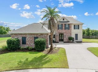 3865 Club View Ct, Zachary, LA 70791
