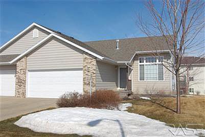 1st image of 3206 S Moonflower Ave