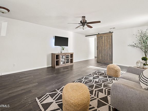 3rd image of 2834 W ALLENS PEAK Drive
