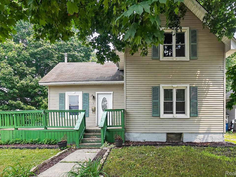 1st image of 203 Grant St