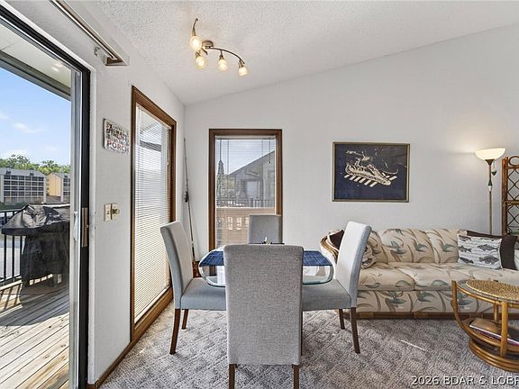 3rd image of 291 Southwood Shores Pl #3D