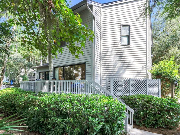 19 Lemoyne Ave APT 23, Hilton Head Island, SC 29928