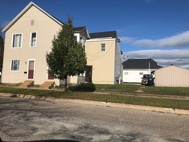 1st image of 22 N 7th St