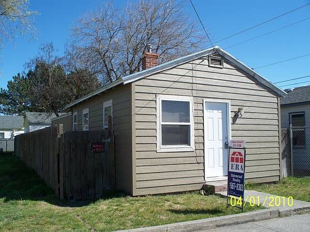 2nd image of 245 SW 6th St