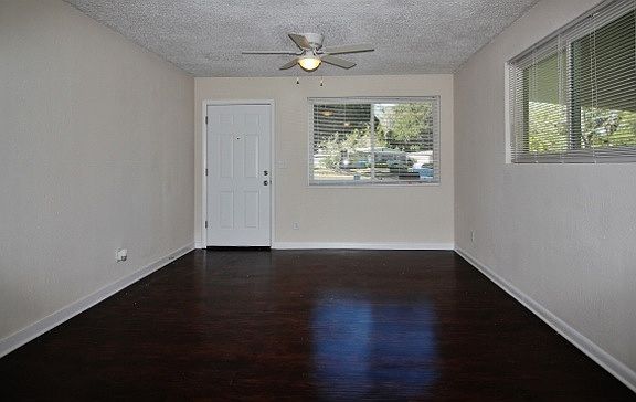 2nd image of 6748 Cotton Tail Ln
