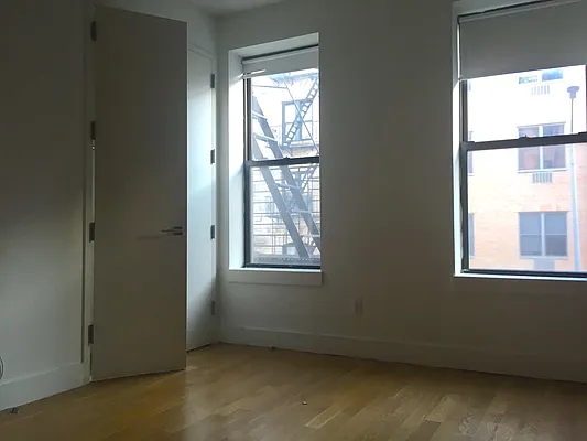 Rented by Loom Group | media 23