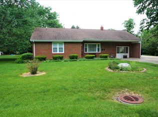 38 Lange Ave, Savoy, IL