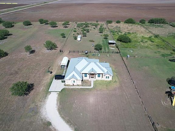 3rd image of 4123 Mesquite Ave