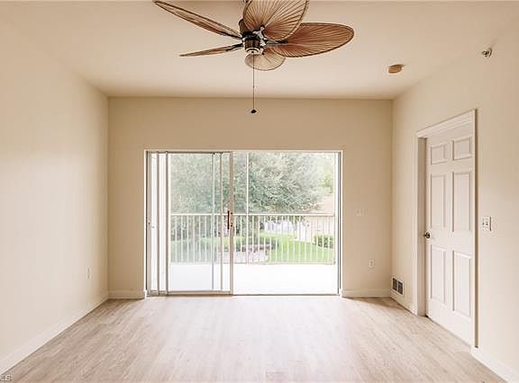 5th image of 9185 Celeste Dr #1-206
