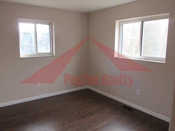5th image of 3380 Valerie Arms Dr APT D