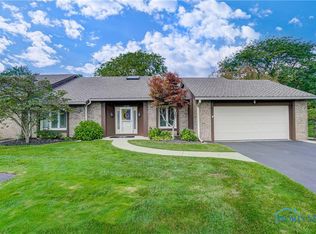 10188 Ford Rd, Perrysburg, OH 43551