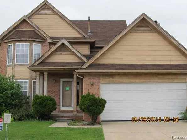 23300 Brentwood Dr #117, Brownstown, MI 48183