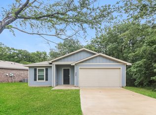 304 Outboard Dr, Gun Barrel City, TX 75156