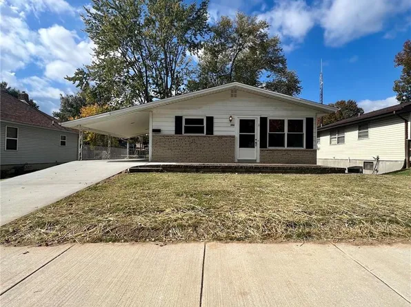 909 N Taylor Ave, Crystal City, MO 63019