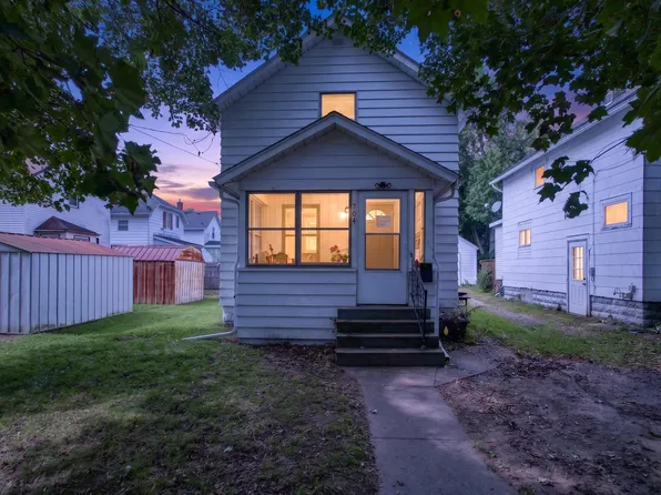 704 Orange St, Jackson, MI 49202