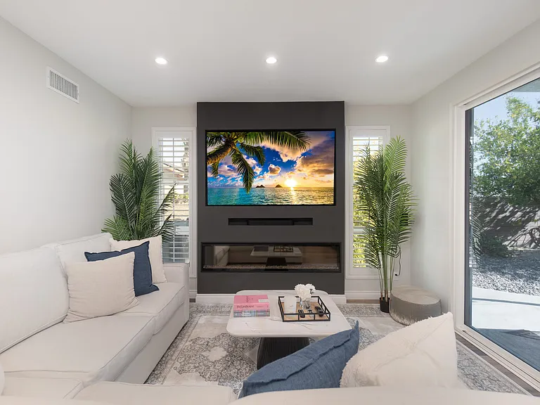 28311 Nicholas Cir — Photo 11