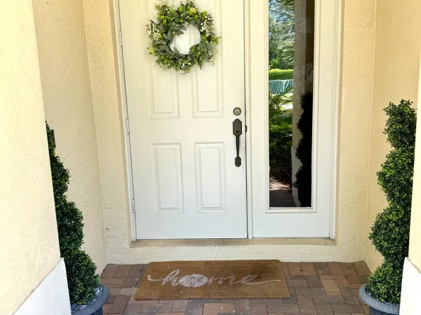 4488 Hickory Drive, Palm Beach Gardens, FL 33418