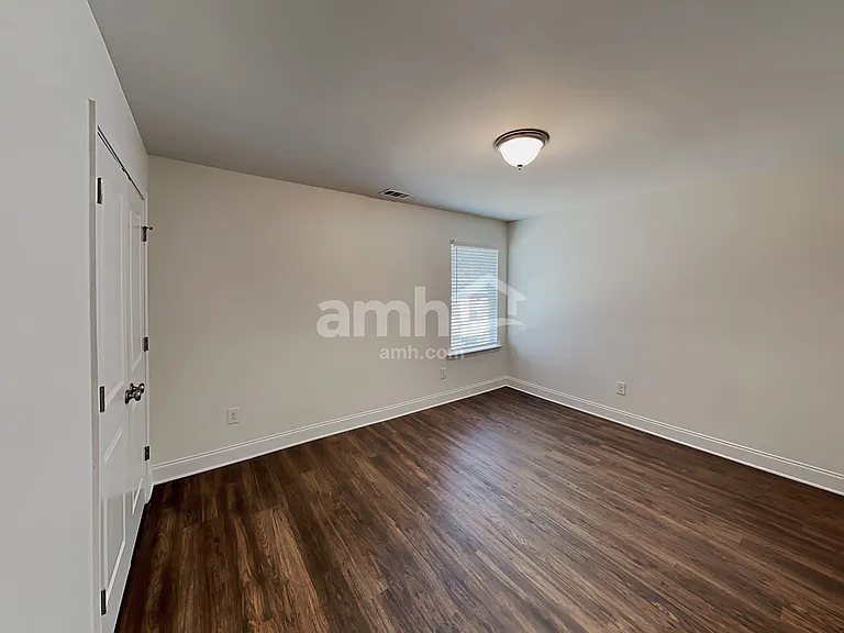 412 Tributary Ln — Photo 25