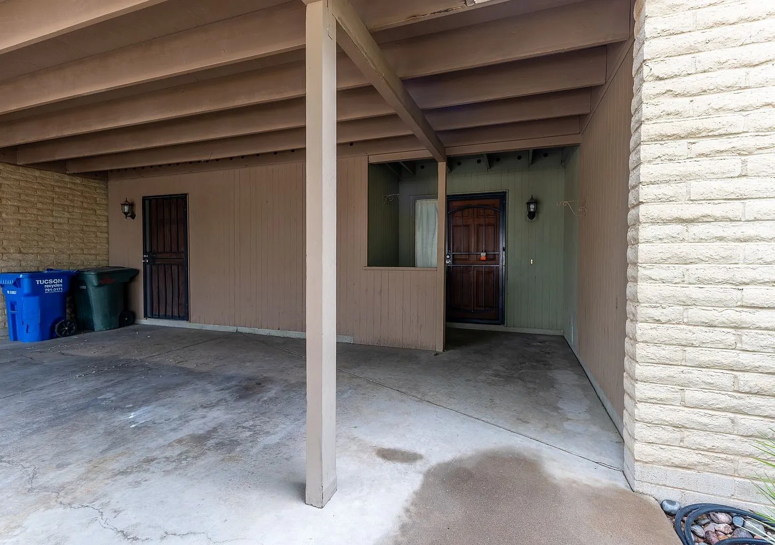 Spacious Living Meets Desert Serenity in Tucson — Photo 3