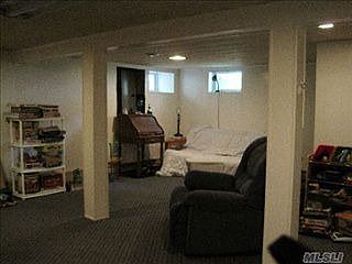 5th image of 18 Larkspur Ct