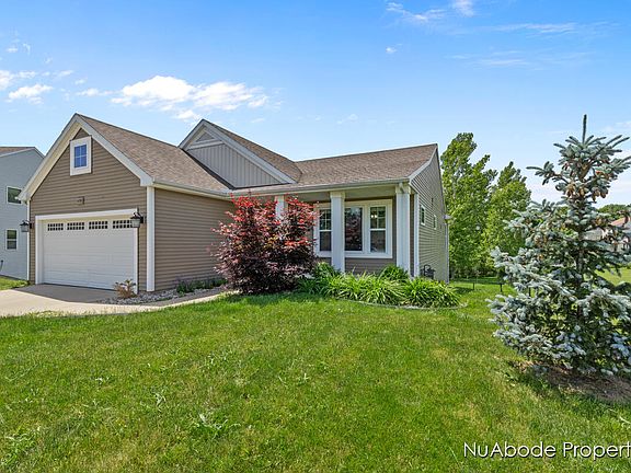 2nd image of 4755 Southbury Ct SE