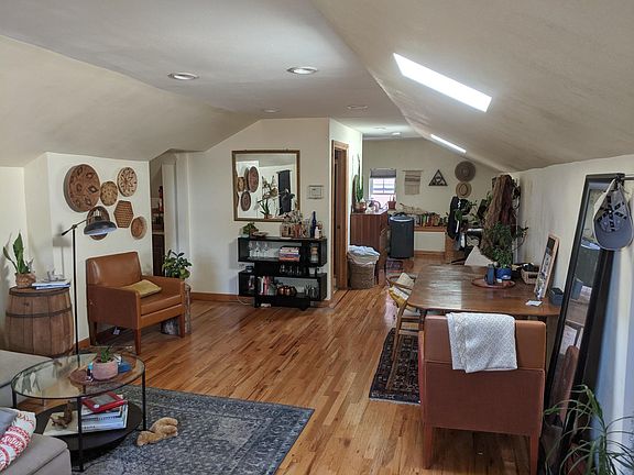 3rd image of 833 N Ogden St #2