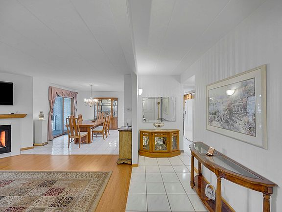 4th image of 7913 W 157th St APT 1E