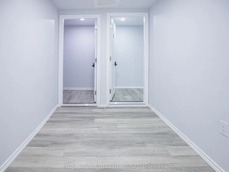 345 Richelieu Ave — Photo 29