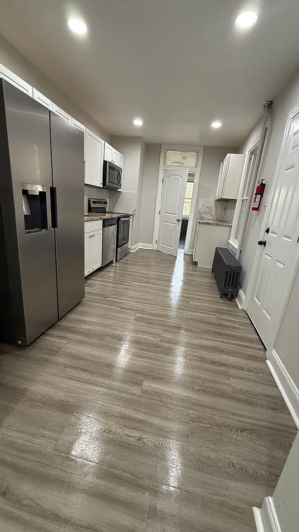 4 Bedroom Renovated House — Photo 2