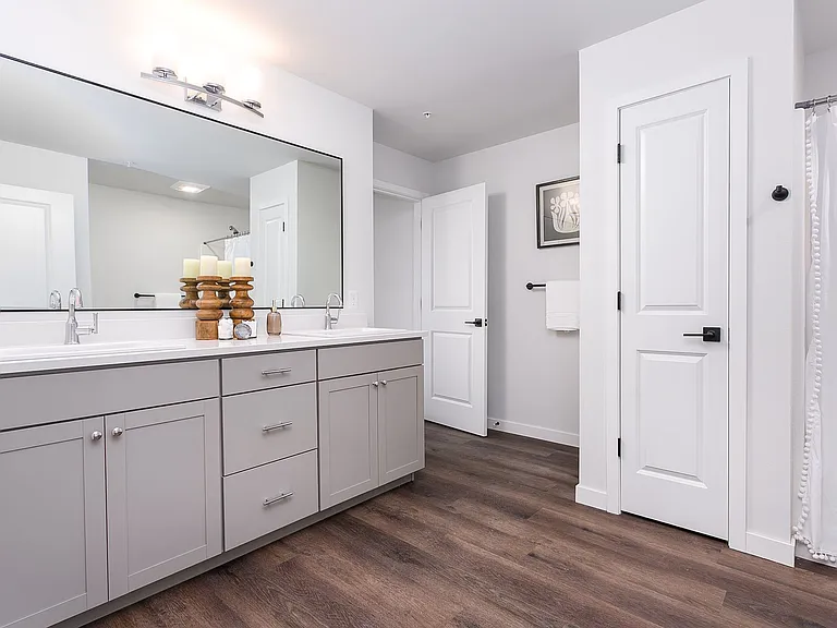 The Vantage - Bellingham's Premier Apartment Building — Photo 10