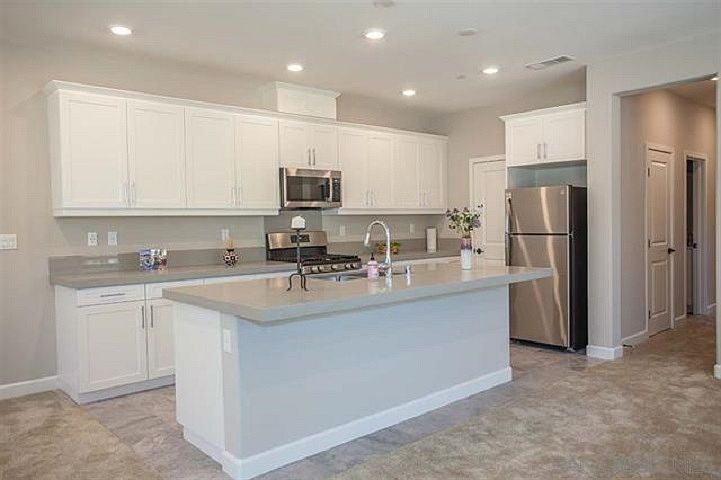 1st image of 10917 Travis Way