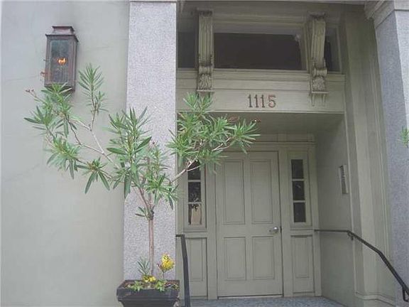 2nd image of 1115 Prytania St #303