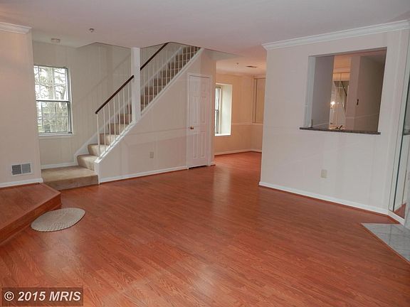 Family Room/Great Room w/ new flooring!