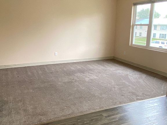 2nd image of 302 Melody Ln #2