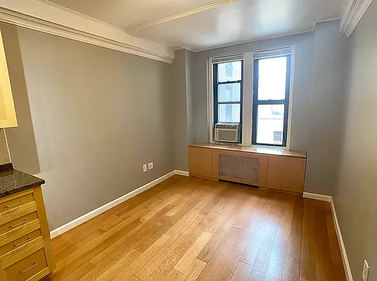 Rented by Tourma Realty LLC | media 4